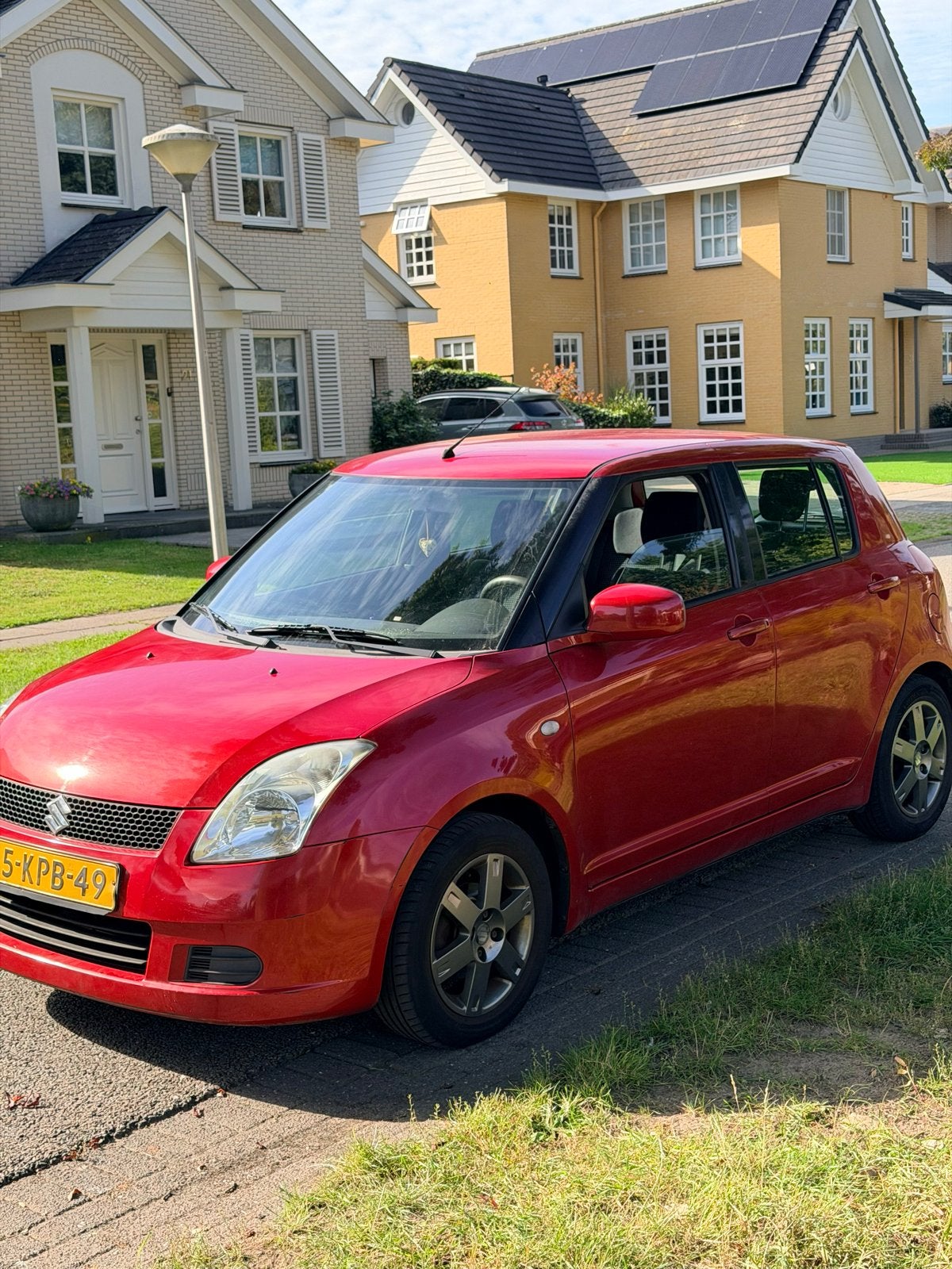 Foto 5 van Suzuki Swift 1.3 5D Airco – APK 03-2027