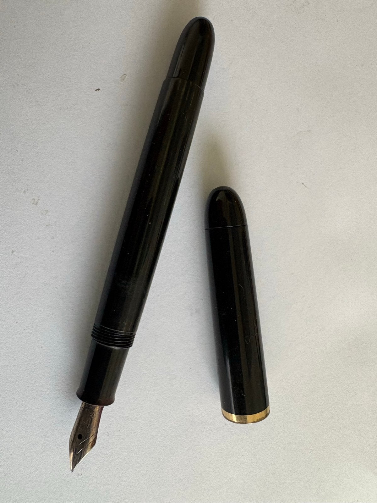 Mooie vulpen de Pelikaan 585, Ophalen of Verzenden