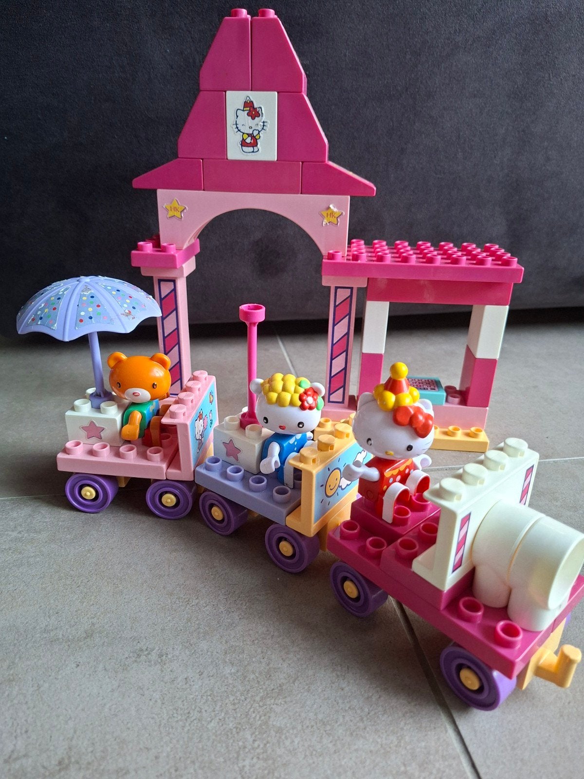 Unico Hello Kitty funpark trein, Ophalen, Gebruikt, Overige merken