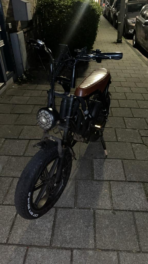 Ouxi v8 eerlijk, Ophalen, Zo goed als nieuw, Overige merken
