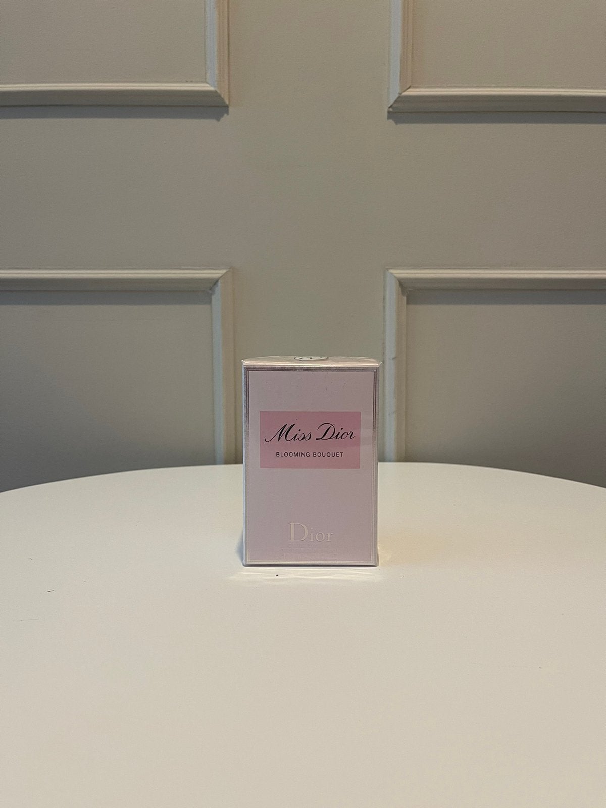 Dior Miss Blooming Bouqet 100ML EAU DE PARFUM, Ophalen of Verzenden, Zo goed als nieuw, Zwart, Gehele gezicht