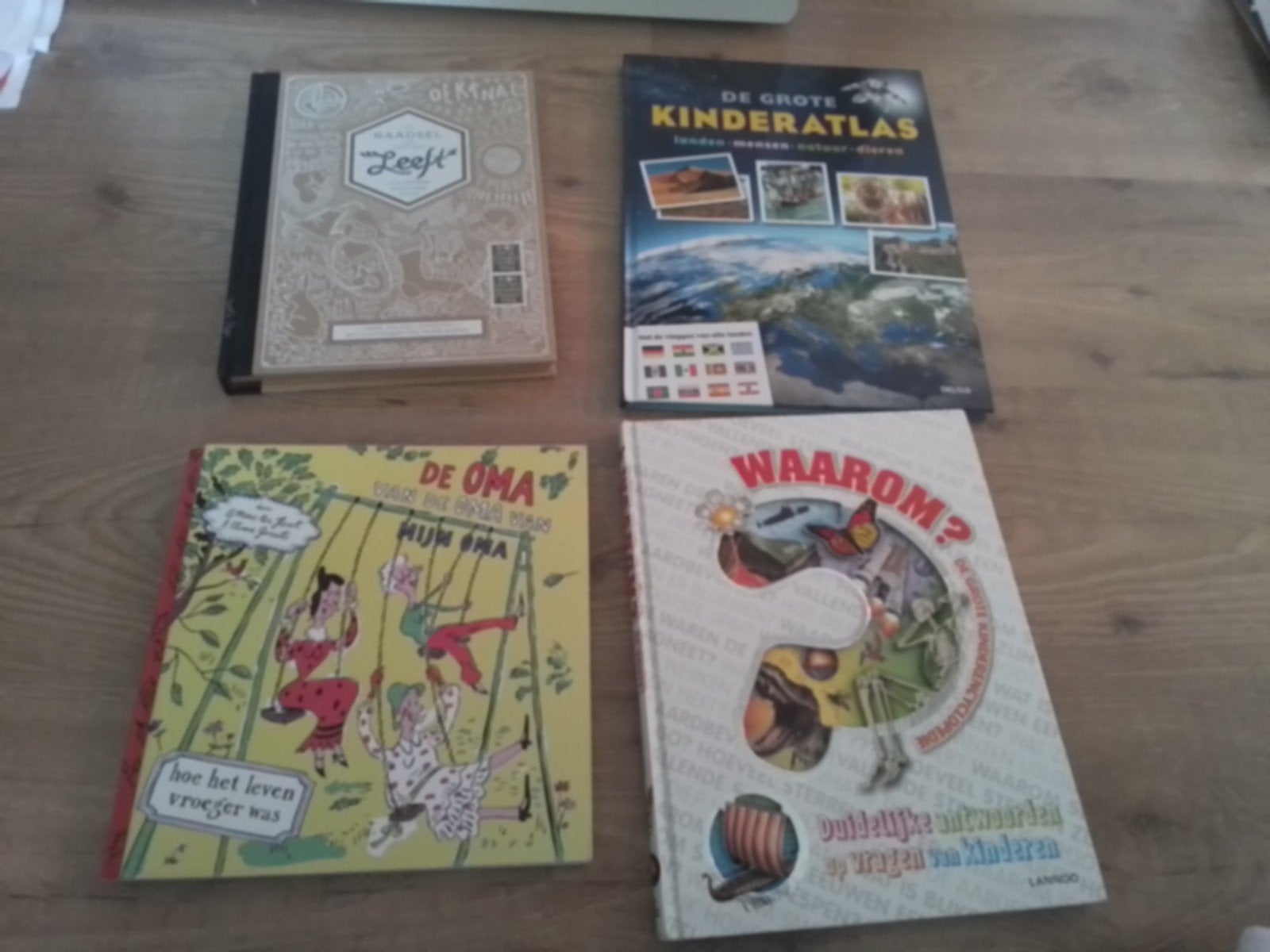 kinderboeken: atlas, encyclopedie, verhalen, Ophalen of Verzenden, Gelezen