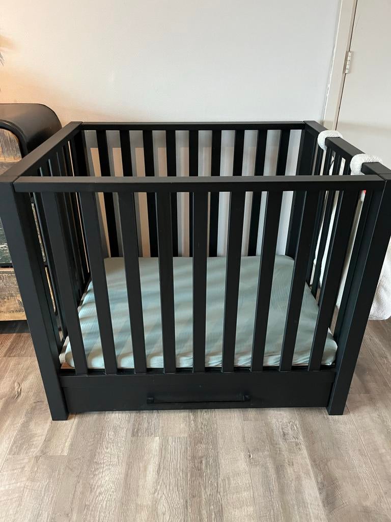 TWF box Luna met matras en opbergzak, Kinderen en Baby's, Boxen, Ophalen, Zo goed als nieuw, Rechthoekig, In hoogte verstelbaar