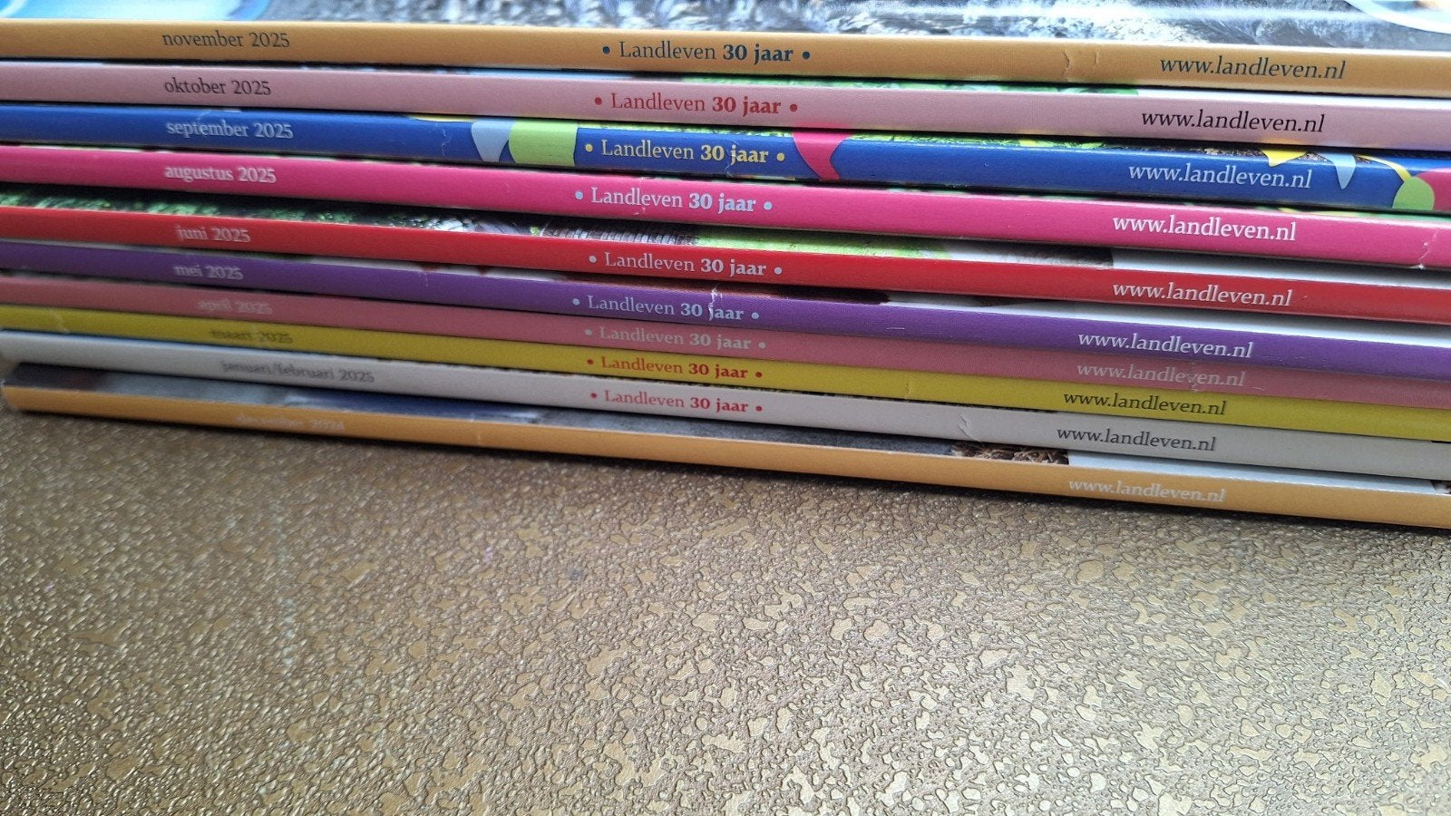serie tijdschrift Landleven 2025, Ophalen, Zo goed als nieuw