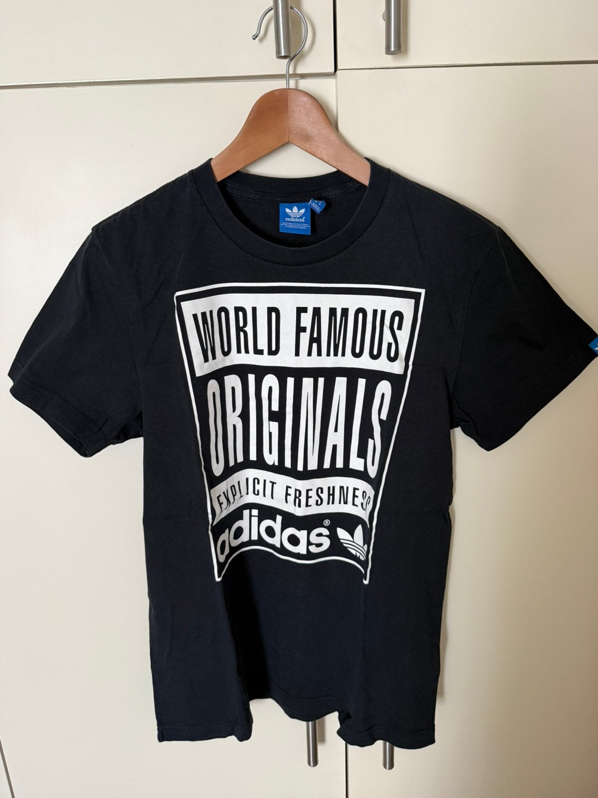 Adidas Originals t-shirt M/L zwart, Ophalen of Verzenden, Zo goed als nieuw, Maat 48/50 (M), Zwart