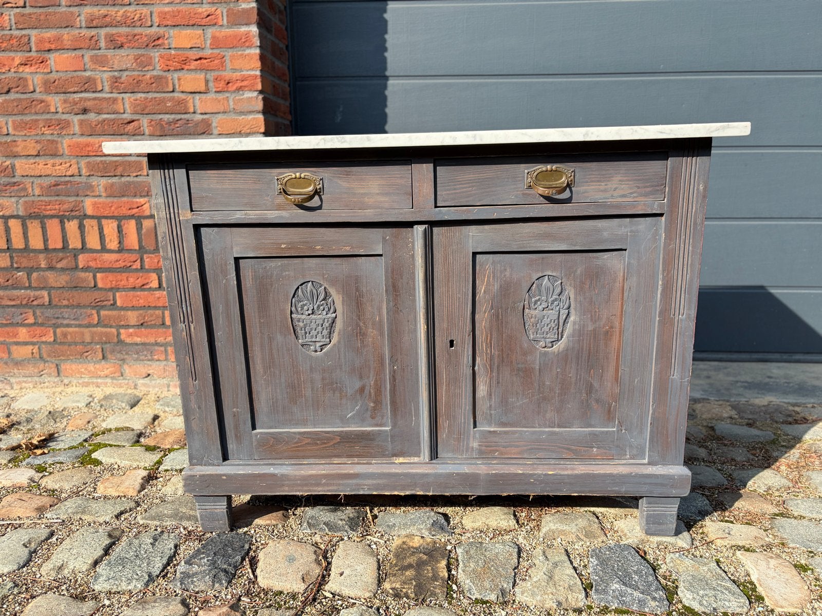 Brocante Commode met Marmeren Blad, Ophalen