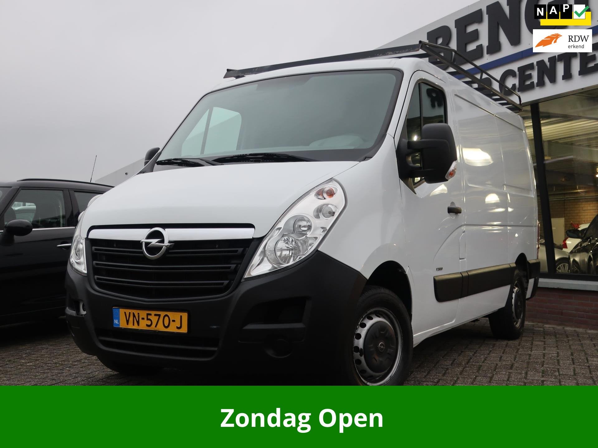 Opel Movano 2.3 CDTI L1H2 AIRCO_3-PERS_N.A.P., Auto's, Voorwielaandrijving, Euro 5, Gebruikt, Zwart