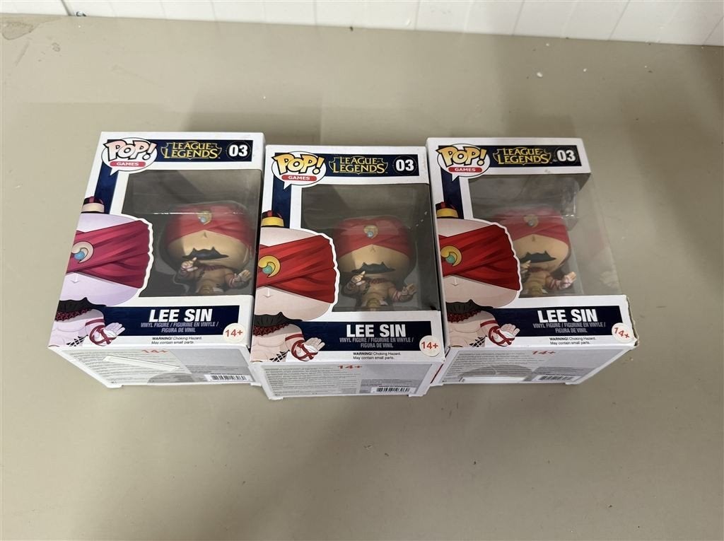 Funko pop - League of legends - lee sin - 03 - drie beschikb, Verzamelen, Poppetjes en Figuurtjes, Ophalen of Verzenden, Zo goed als nieuw