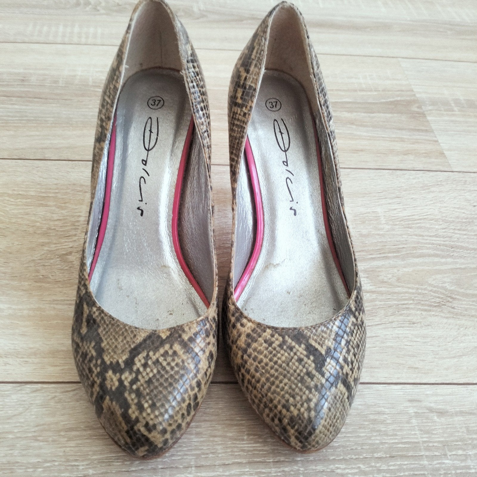 DOLCiS pump slangen print mt 37 zgan, Dolcis, Pumps, Ophalen of Verzenden, Zo goed als nieuw