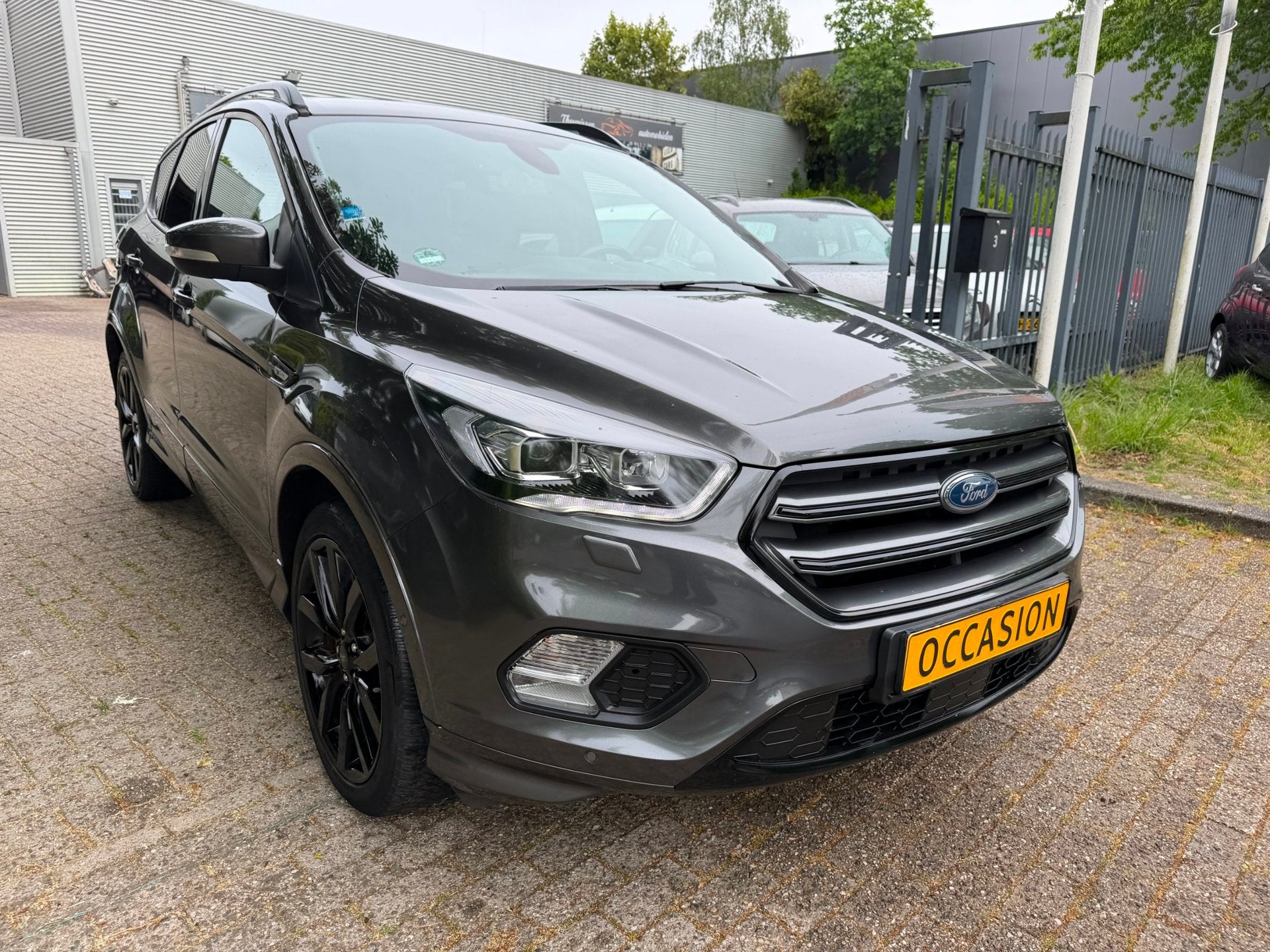 Ford KUGA 1.5 EcoBoost ST Line 95.595 km, trekhaak navi, cru, Auto's, Ford, Voorwielaandrijving, 4 cilinders, 14 km/l, Bedrijf
