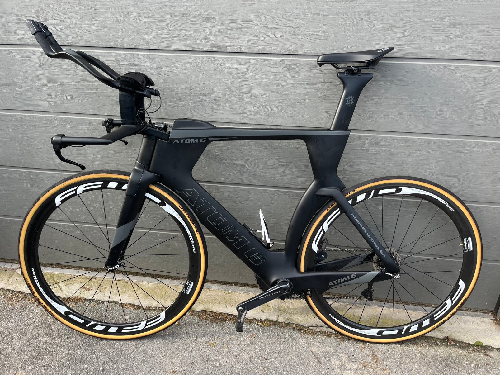 Atom 6 tijdritfiets, Fietsen en Brommers, Carbon, Zo goed als nieuw, Meer dan 20 versnellingen, 53 tot 57 cm