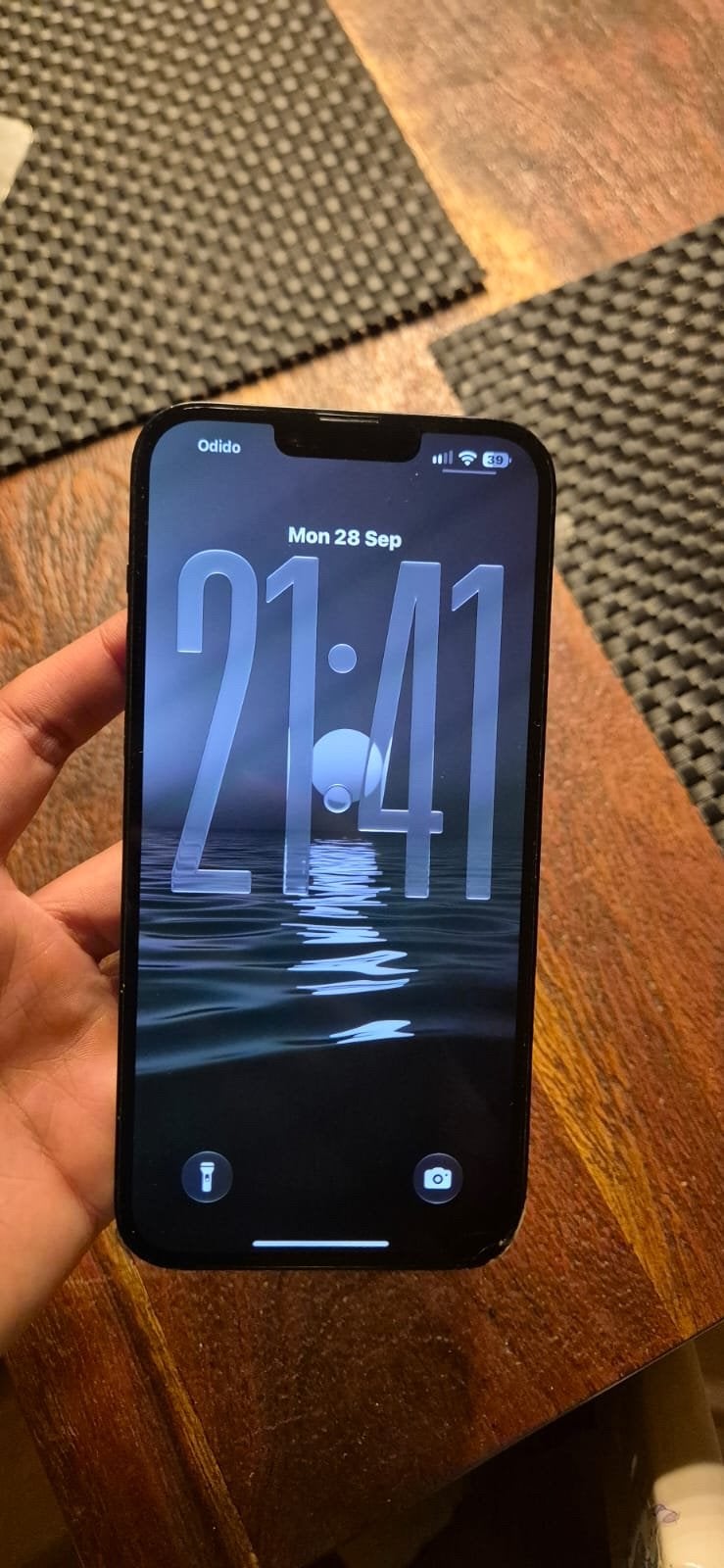 Foto 2 van iPhone 14 Plus 128GB
