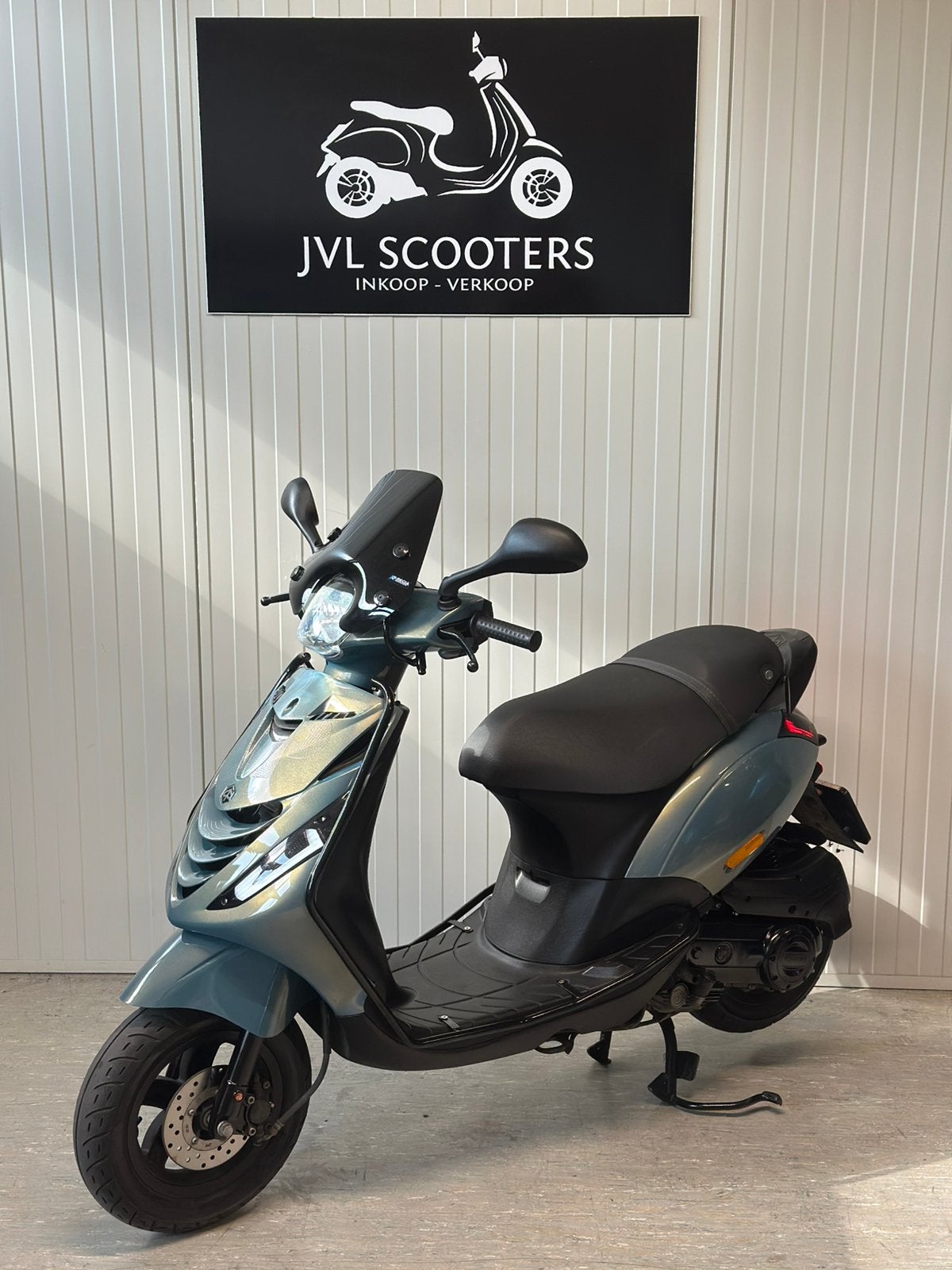 Piaggio Zip 50cc 3v 4t 2021 Brom 5800km!, Ophalen, Maximaal 45 km/u, L, Zo goed als nieuw