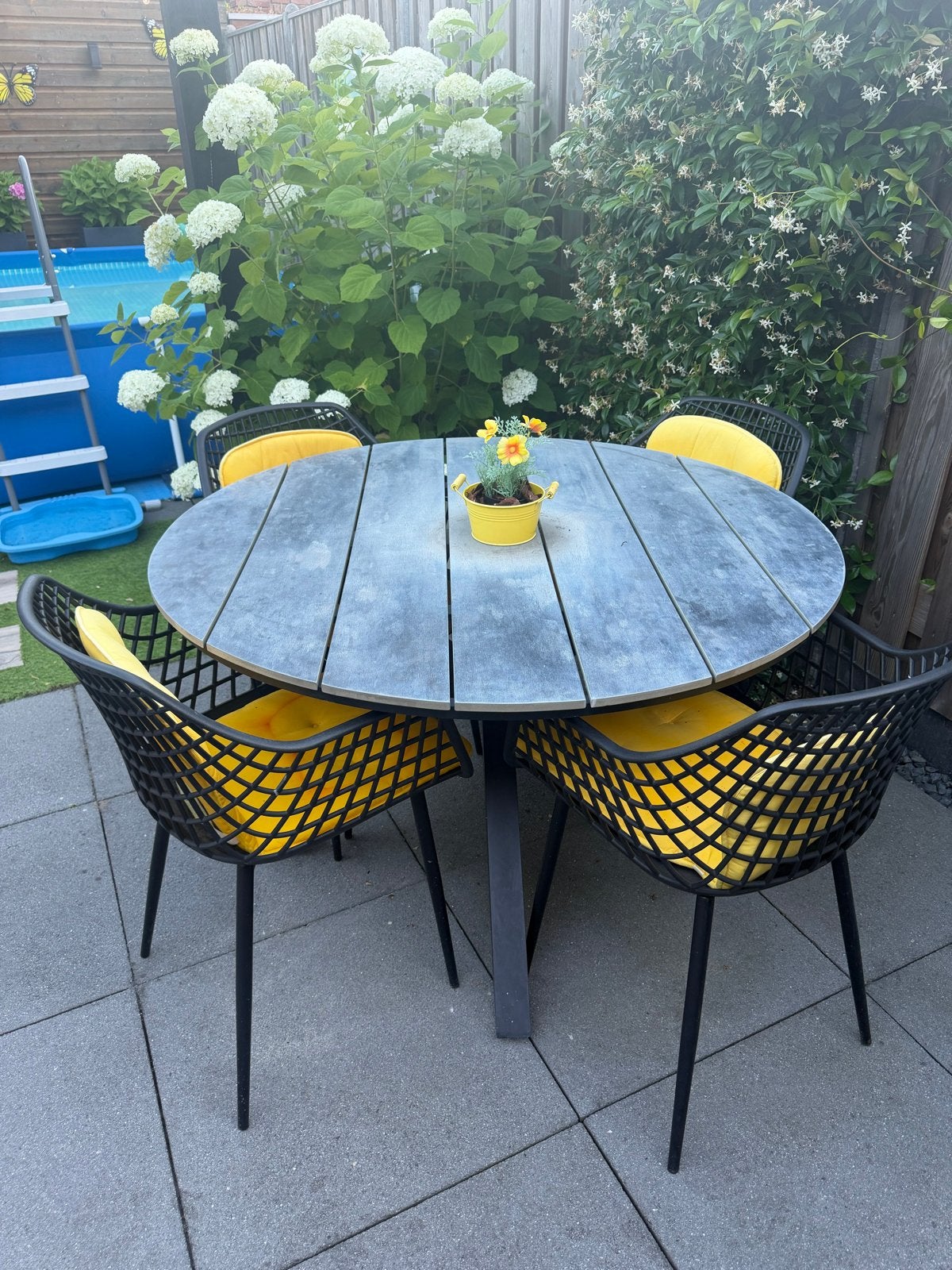 Ronde polywood tuintafel grijs - 120 cm, Tuin en Terras, Ophalen, Gebruikt, Rond, Kunststof