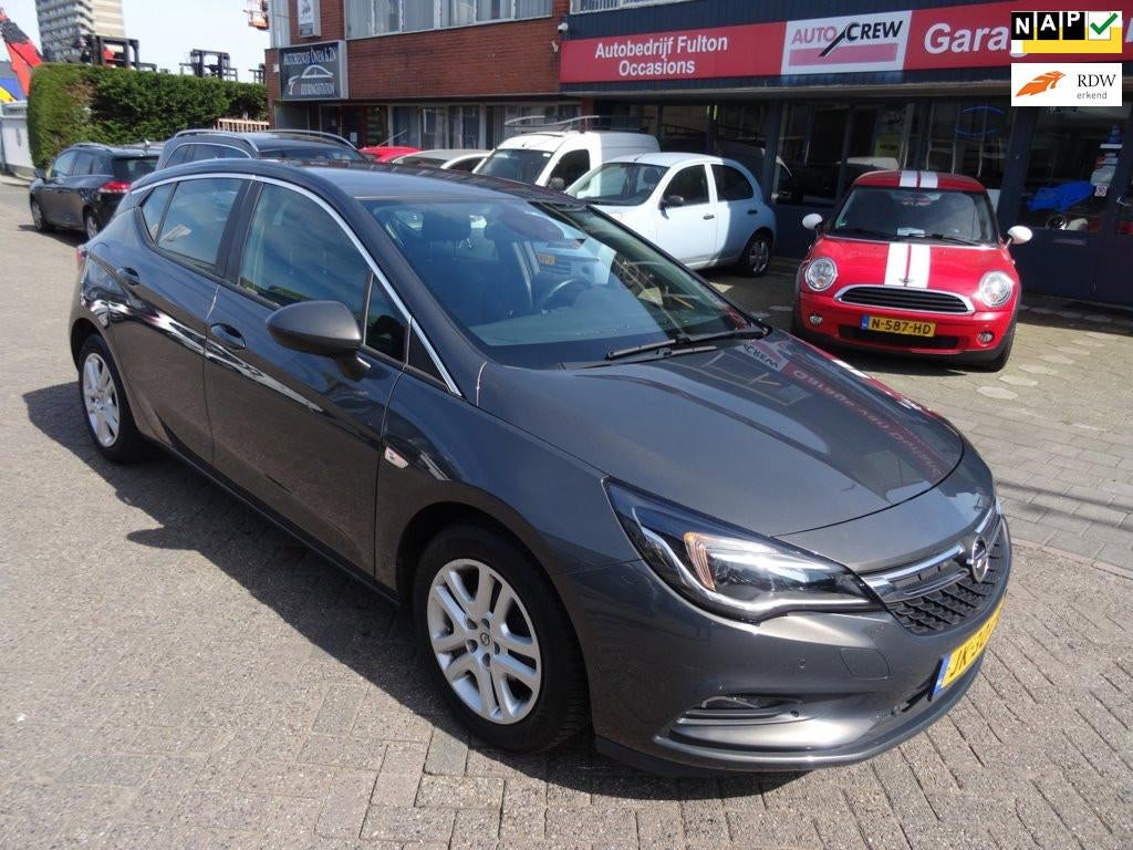 Opel Astra 1.4 Business+/1e eigen/Navi/Cruise/PDC/LMV, Gebruikt, Euro 6, 150 pk, 620 kg