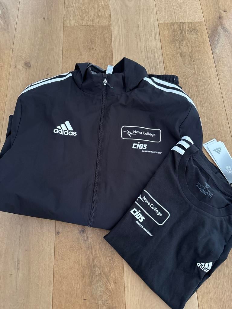 Adidas Nova College CIOS trainingspak en T-shirt, Zwart, Nieuw, Ophalen of Verzenden, Algemeen