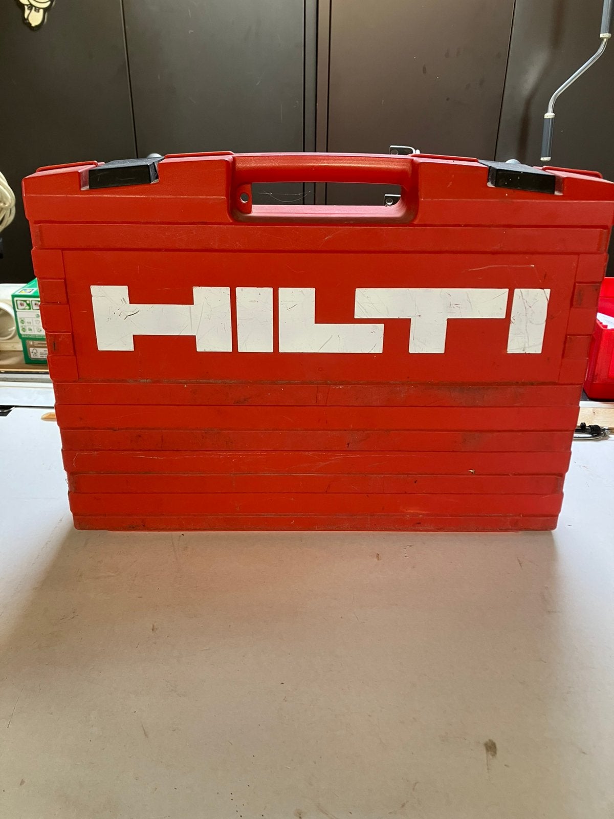HILTI accu klopboor, Ophalen of Verzenden, Gebruikt, Boormachine, Klopboormechanisme