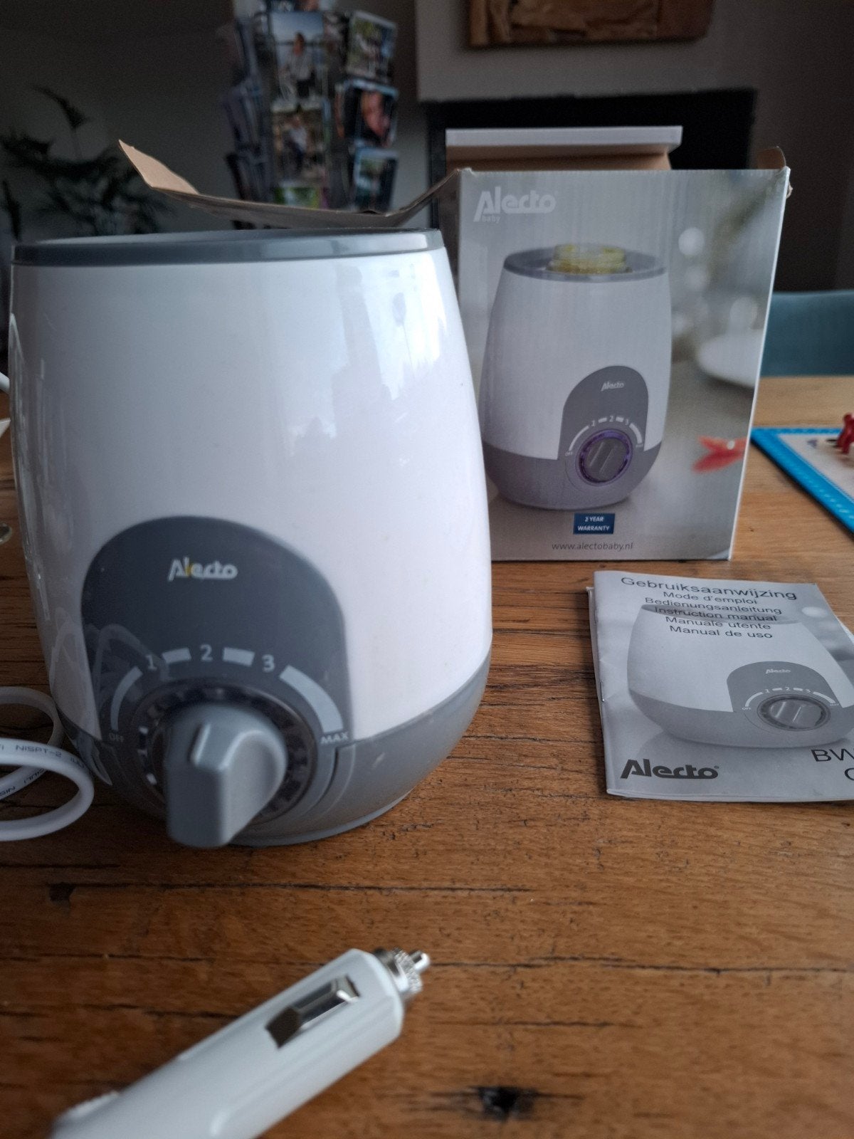 Alecto BW-512 CAR flessenwarmer voor thuis en onderweg, Ophalen of Verzenden, Flessen- of potjesverwarmer