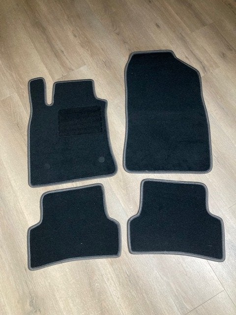 Mattenset Renault Clio type 4, Auto-onderdelen, Interieur en Bekleding, Renault, Nieuw, Ophalen of Verzenden