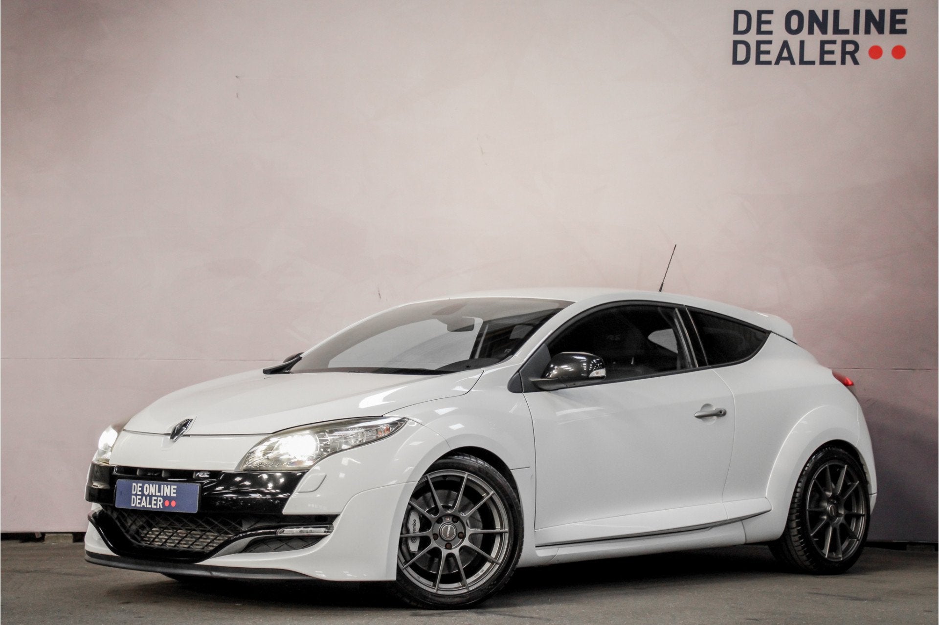 Renault Mégane Coupe 2.0 RS Turbo 250 |18inch|Xenon|Sportui, Voorwielaandrijving, 1362 kg, Gebruikt, 4 cilinders