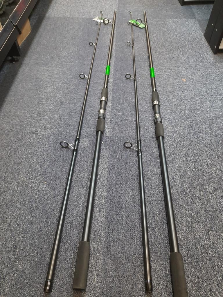 2 karperhengels Carpzoom Pagan 3.00m 3LB Nieuw, Carpzoom, Werphengel, Nieuw, Hongarije