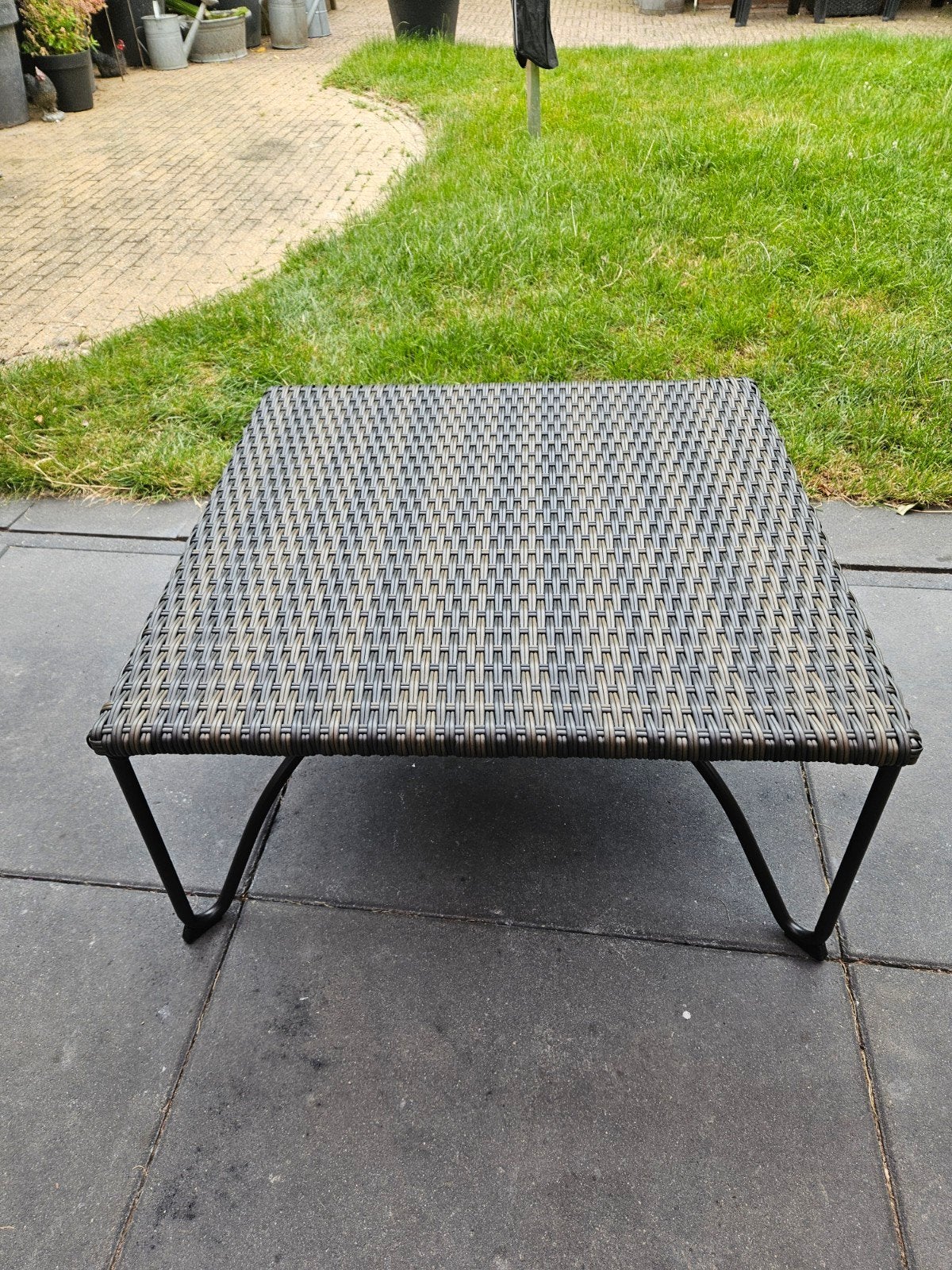Ikea JUTHOLMEN Buiten/Binnen Tafeltje/Hocker - Nieuw, Ophalen of Verzenden, Nieuw, Vierkant, Metaal