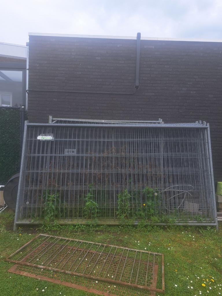 10 bouwhekken te koop inclusief voeten, Ophalen, Gebruikt, IJzer