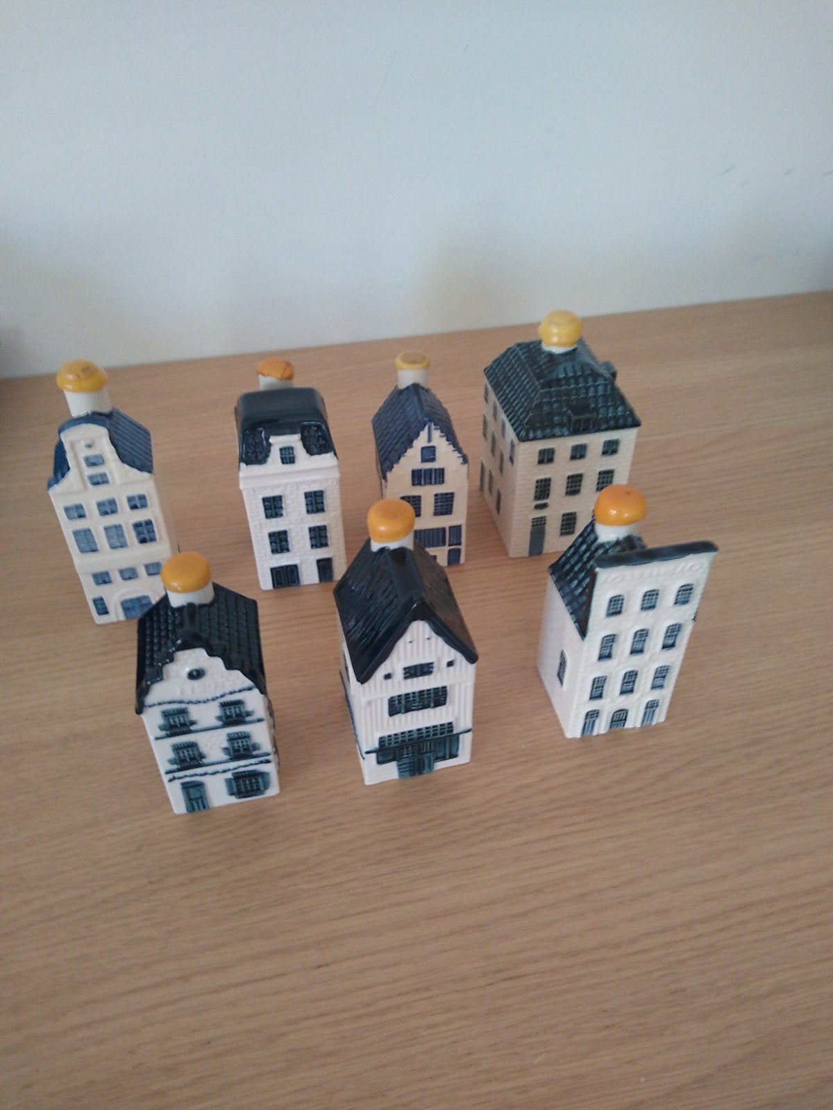 KLM huisjes, Verzamelen, KLM Huisjes, Ophalen of Verzenden, Zo goed als nieuw, 1 t/m 20, Gevuld