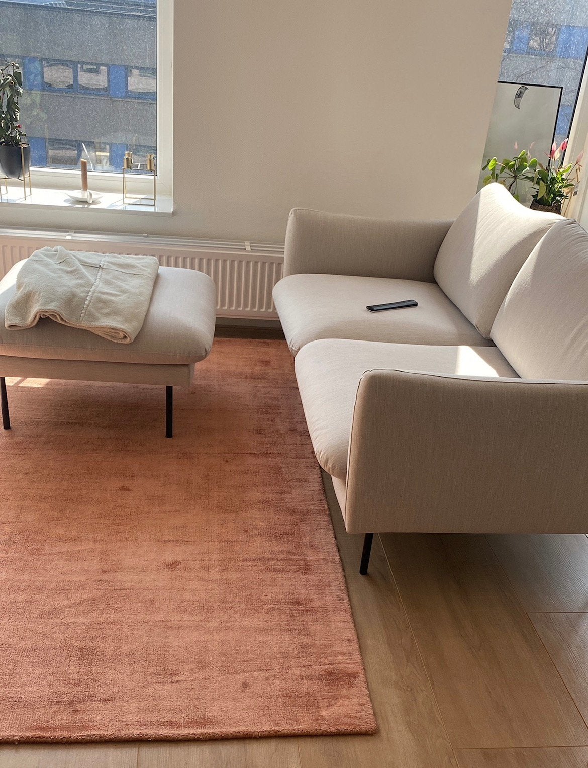 Westwing Bank Moby (2-zits) – Beige/licht grijs + hocker, Ophalen, Gebruikt, 150 tot 200 cm, Tweepersoons
