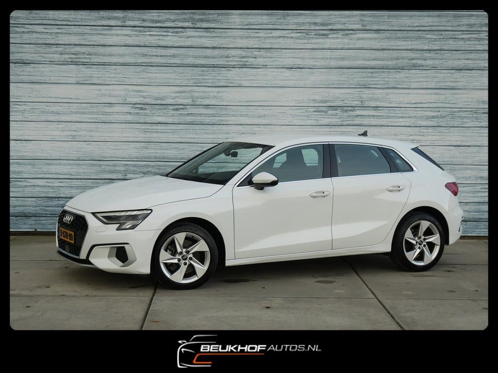 Audi A3 Sportback 30 TFSI Business edition Nav Parkeersensor, Stof, Gebruikt, Origineel Nederlands, 3 cilinders