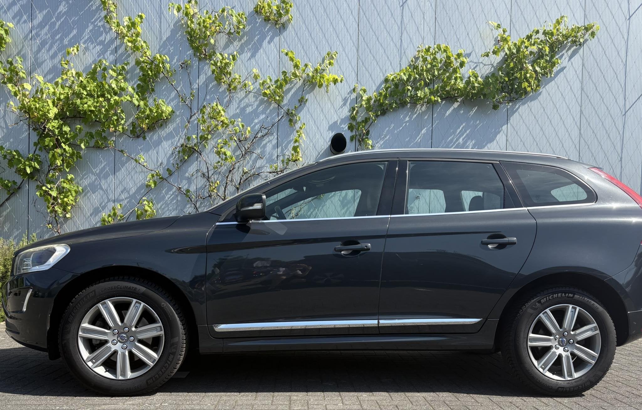 Volvo XC60 2.0 T5 FWD Summum | Trekhaak | Panoramadak | Harm, Auto's, Volvo, 12 maanden, 15 km/l, Gebruikt, 4 cilinders