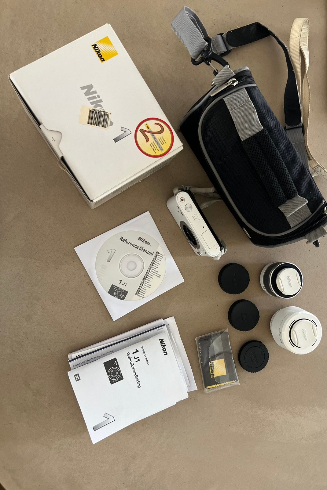 Nikon 1 J1 + 2 lenzen (10-30mm & 30-110mm) + tas + doos, Ophalen, Gebruikt, Geheugenkaart, Nikon