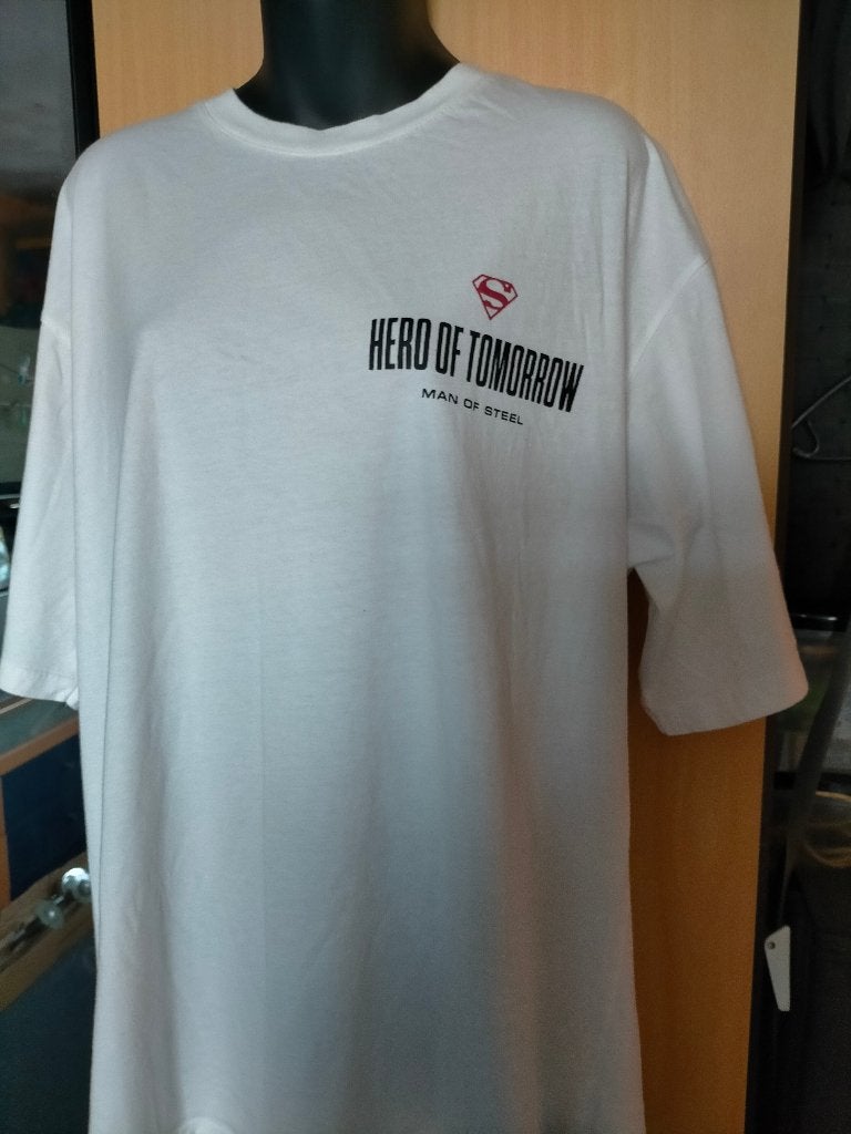 T Shirt superman hero of tommorow, Verzenden, Nieuw, Overige maten