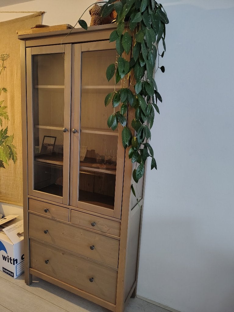 Vitrinekast grijs groen ikea second hand, Ophalen, Gebruikt, 200 cm of meer, Met lade(s)