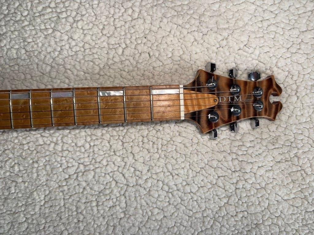 Foto 5 van Uniek in Nederland McNaught VSC Les Paul - USA Handgebouwd