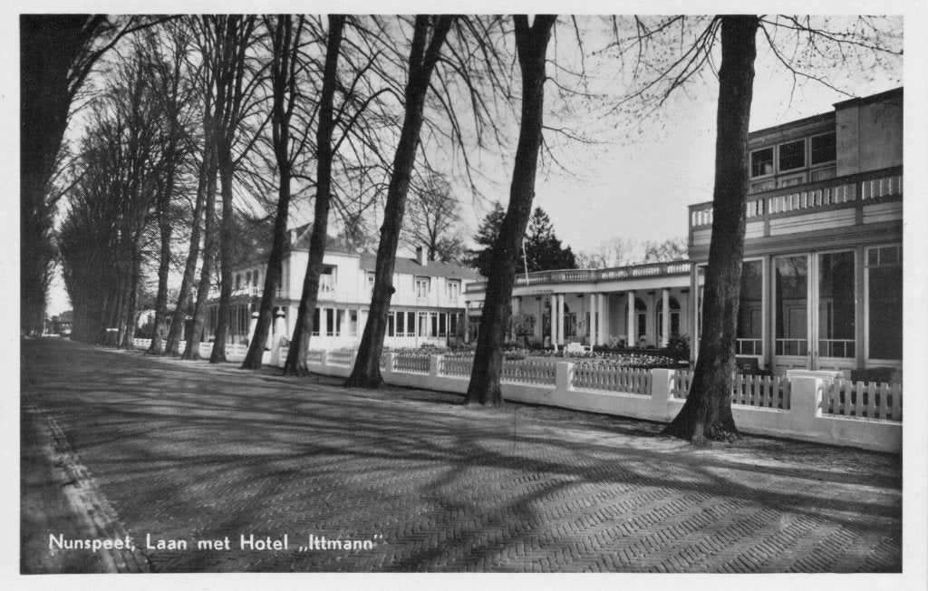 Nunspeet Laan met Hotel Ittmann, Verzamelen, Verzenden, Ongelopen, Gelderland