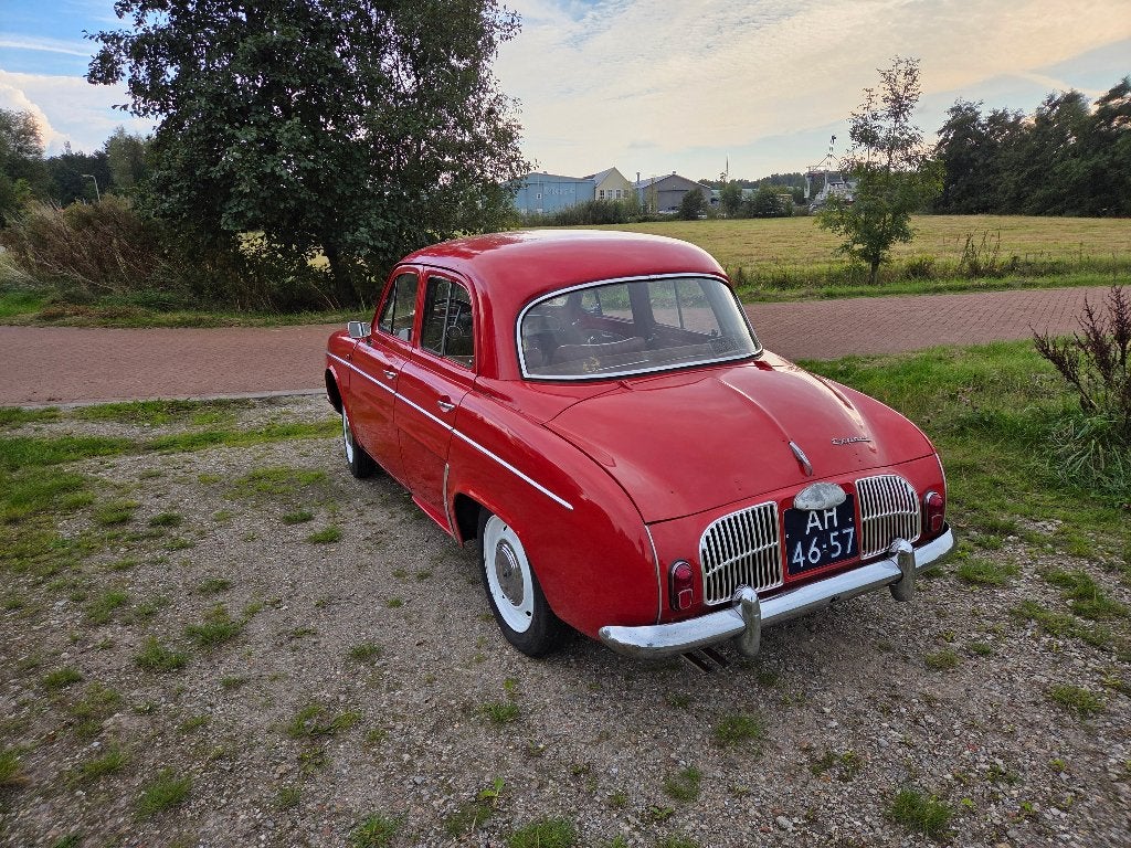 Renault Dauphine 0.8 1965 Rood, foto 1
