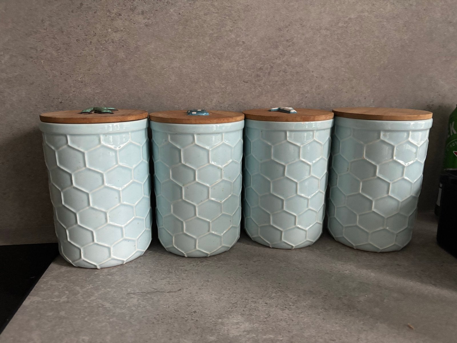 Set van 4 lichtblauwe voorraadpotten met houten deksel, Blauw, Verzenden, Zo goed als nieuw, Modern
