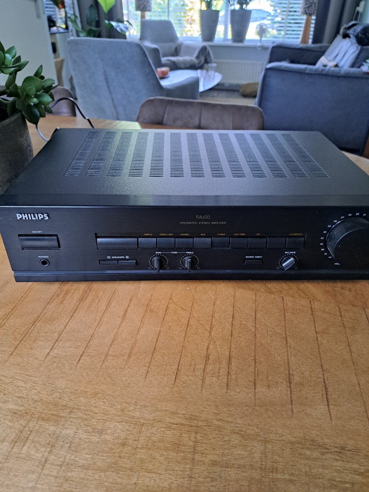 Philips FA 650 versterker, Audio, Tv en Foto, Versterkers en Receivers, Ophalen, Zo goed als nieuw, Overige merken