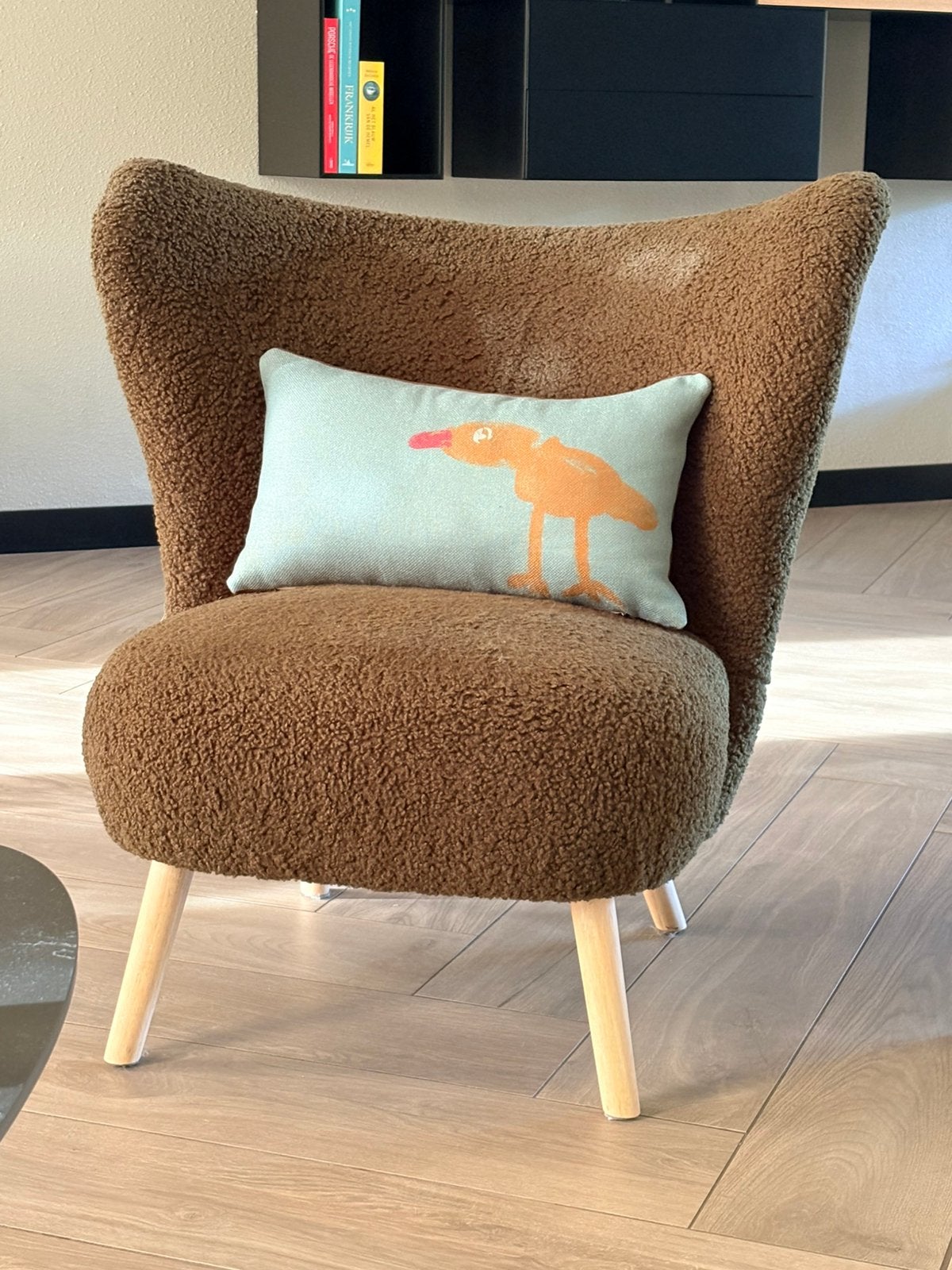 WOOOD fauteuil Celine in warmgroene teddy stof., Huis en Inrichting, Ophalen, 75 tot 100 cm, Zo goed als nieuw, Stof