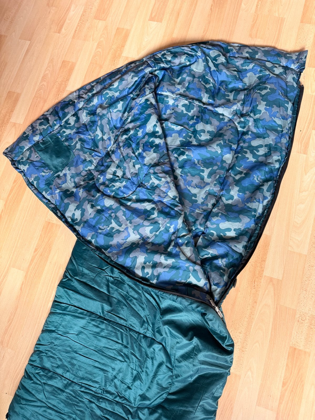 Coleman junior slaapzak - Camouflage/Groen, Caravans en Kamperen, Ophalen, Gebruikt