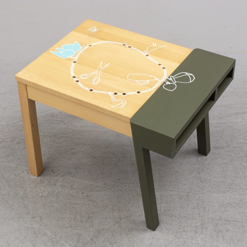 Vitra Stekelvarken Tafel Groen Hout, Niet ingevuld, Gebruikt, Niet ingevuld, Niet ingevuld