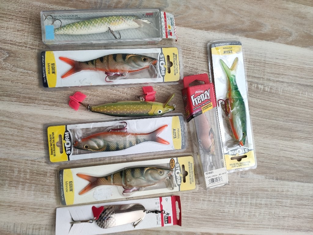 8 x kunstaas nieuw. Sorm, Frenzy en meer..., Watersport en Boten, Hengelsport | Roofvissen, Nieuw, Overige typen, Ophalen of Verzenden