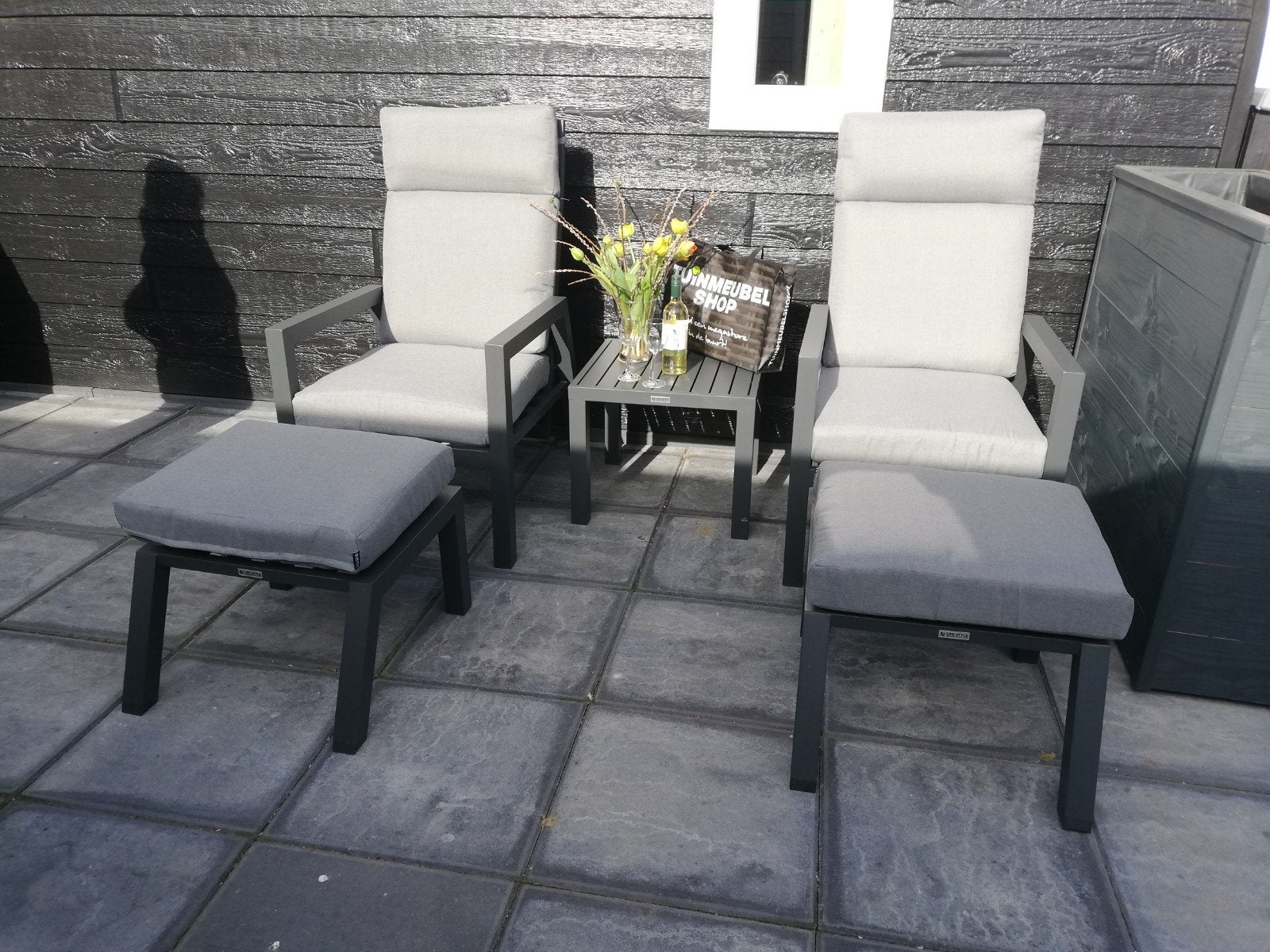 Loungeset met verstelbare stoelen en ligbed, Aluminium, Zo goed als nieuw, Loungeset, Bank