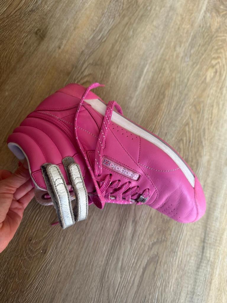 Roze Reebok sneakers met klittenband, maat 38, Ophalen, Gebruikt, Schoenen