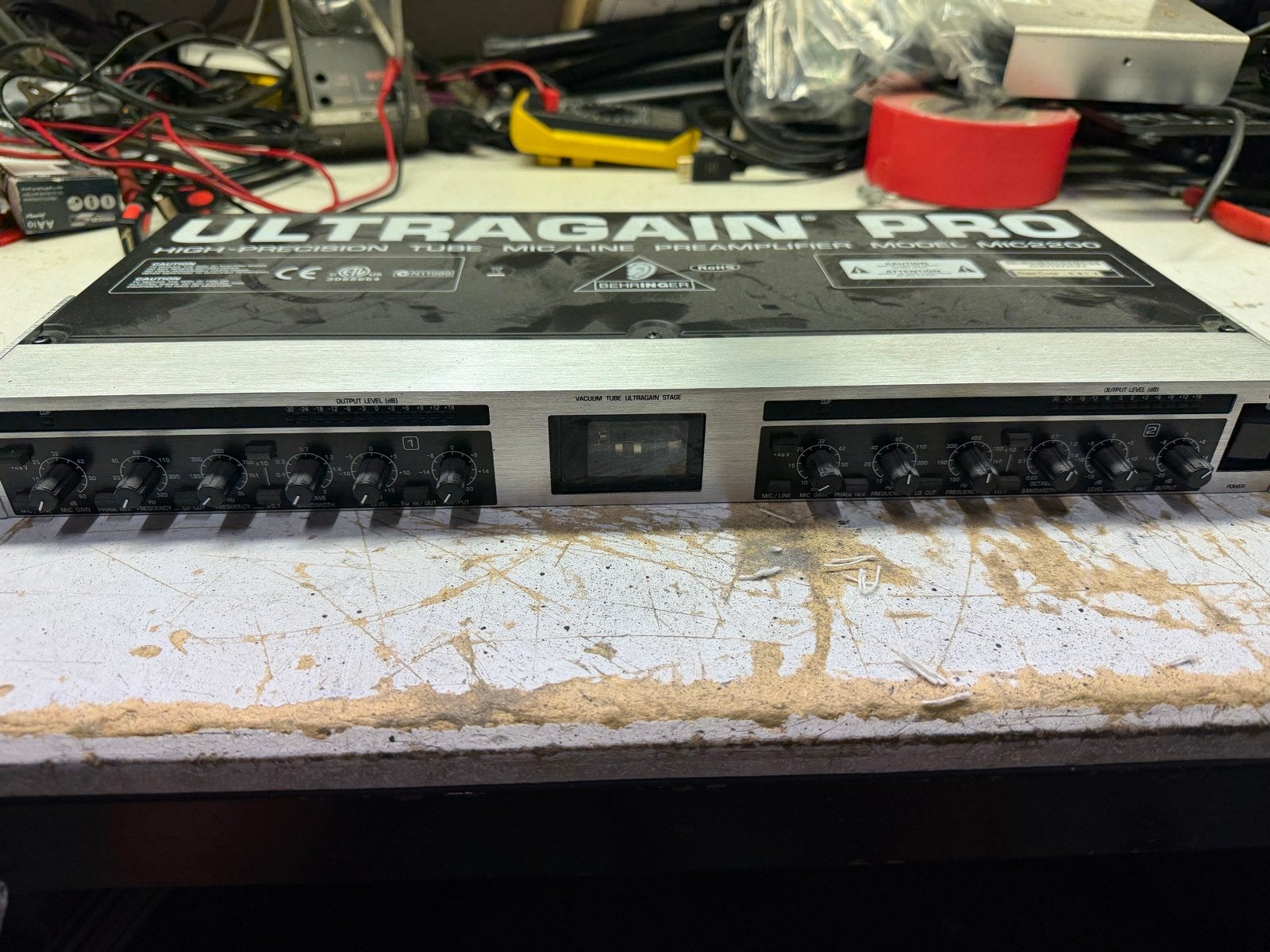 Behringer Ultragain Pro MIC2200 Microfoon Voorversterker, Ophalen, Gebruikt
