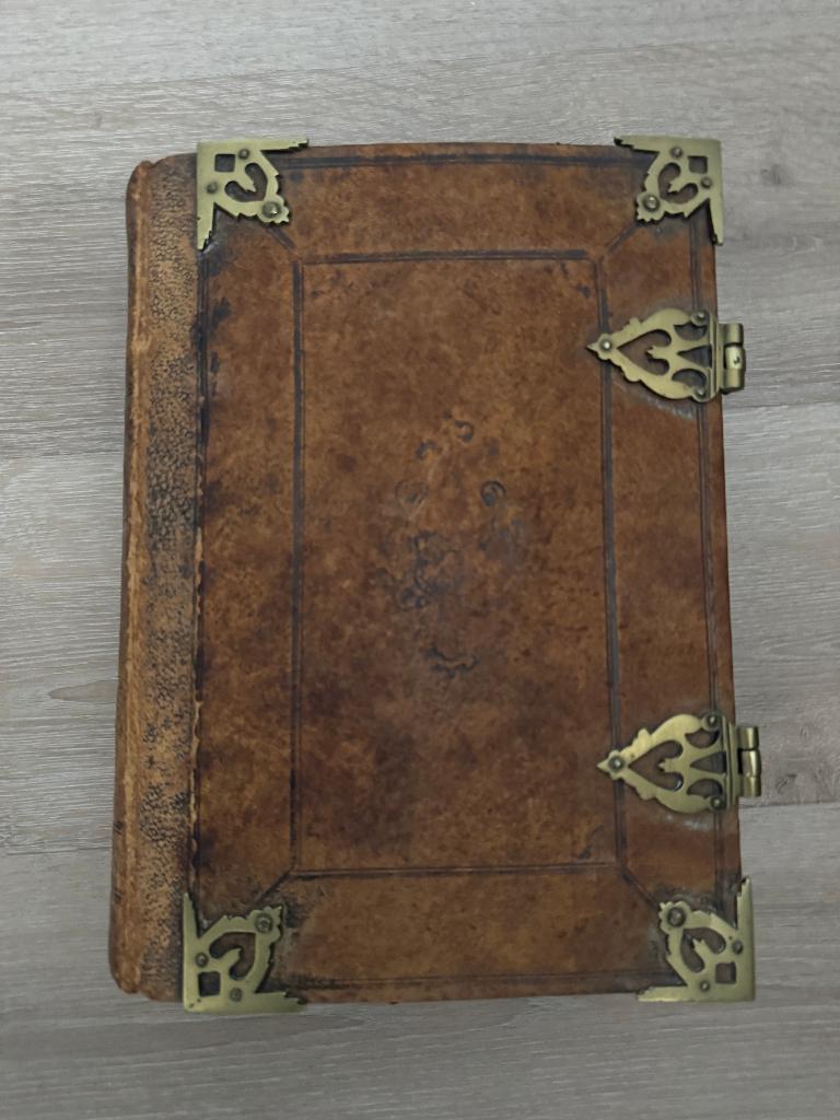 Antieke Staten Bijbel,   uitgeverij AW. Sijthoff, Antiek en Kunst, Antiek | Boeken en Bijbels, Ophalen