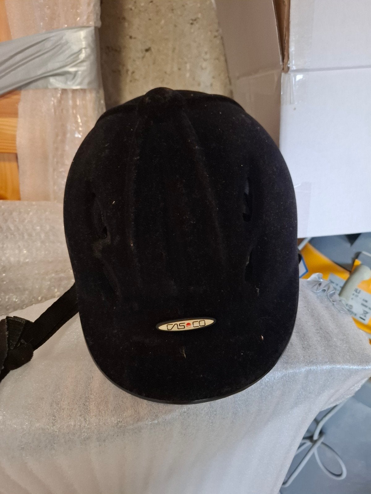 zwart fluwelen paardrijcap. maat M 54 tot 57 cm, Dieren en Toebehoren, Paardrijkleding, Ophalen, Zo goed als nieuw, Veelzijdigheid