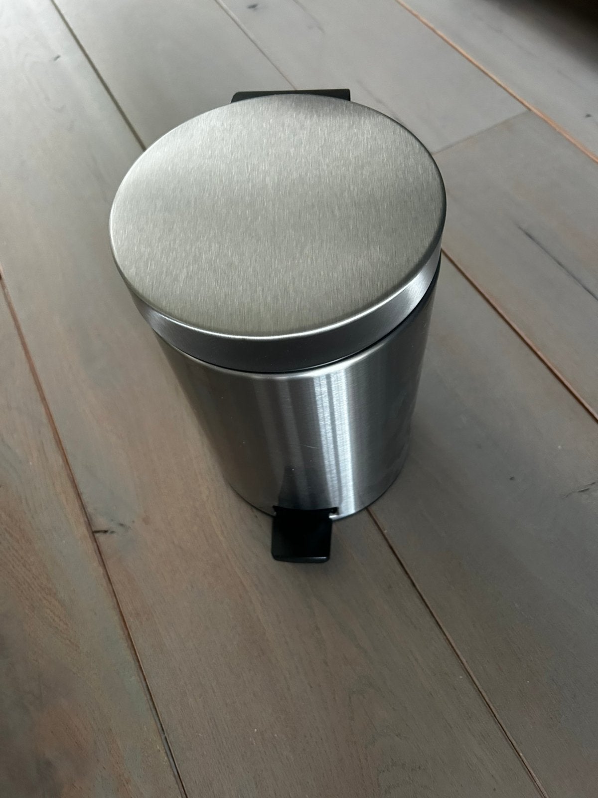 Pedaalemmer brabantia 5 Liter, Huis en Inrichting, Woonaccessoires | Prullenbakken, Ophalen, Met pedaal, Zo goed als nieuw, Minder dan 10 liter