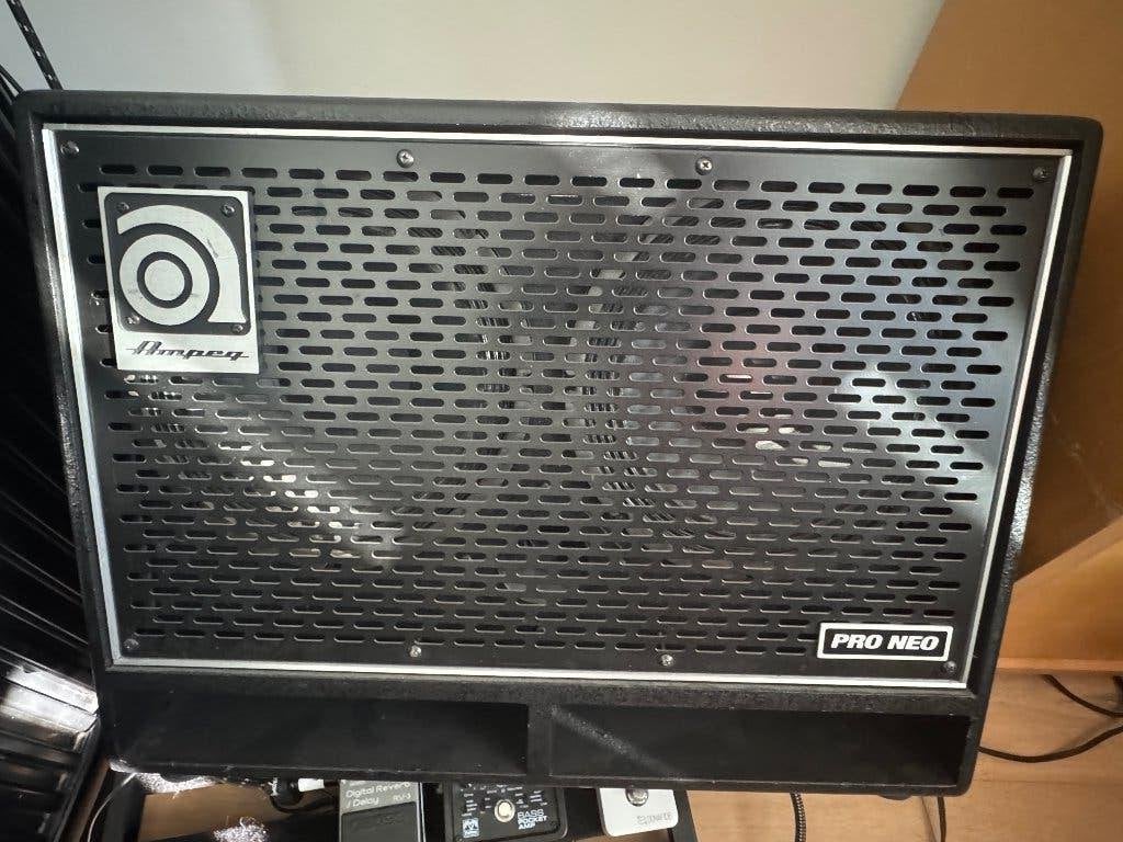 Ampeg PN210 Pro neo cabinet, Ophalen, Zo goed als nieuw, Basgitaar, 100 watt of meer